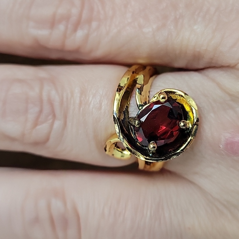 Garnet Ring 925